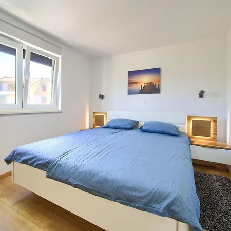 Appartement Nadica Deluxe 4 By Interhome Vantacici